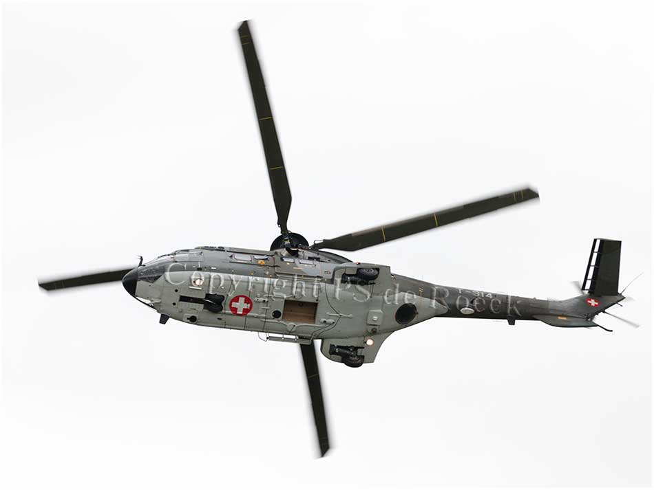 Aerospatial AS332 Super Puma